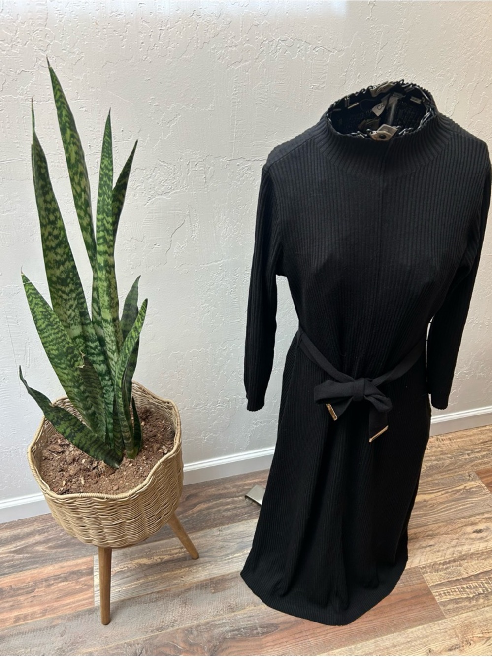 Calvin Klein Black Knit Belted Mock Neck Long Sleeve Sweater Dress Size M